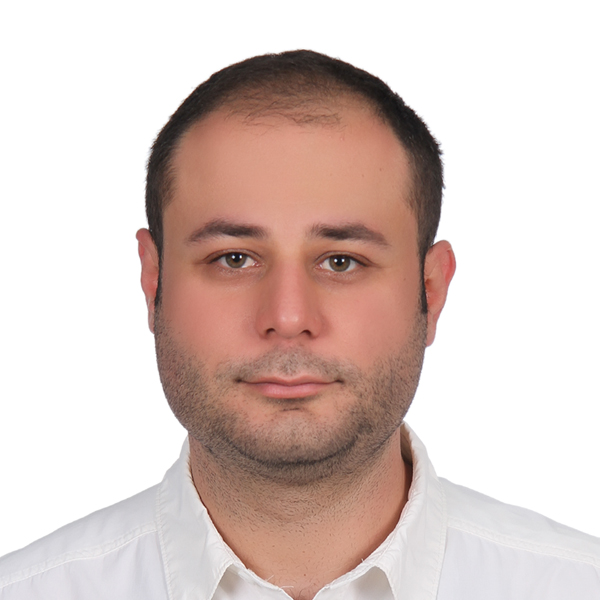 Oguz Kahraman portrait
